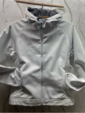 Salomon Light Gray Hooded Softshell Jacket